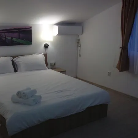 Homestay Casa Diana *